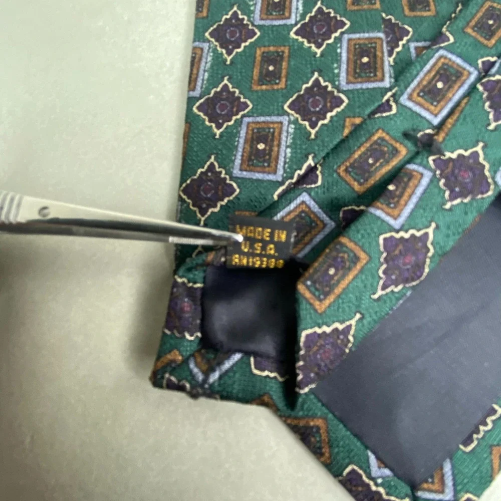 VTG Paolo Bianco Necktie Mens Geometric Medallion Silk Green Dark Academia‎ 55x4